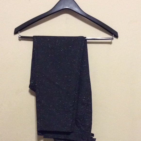 ANN TAYLOR BLACK PANTS - Picture 2 of 4